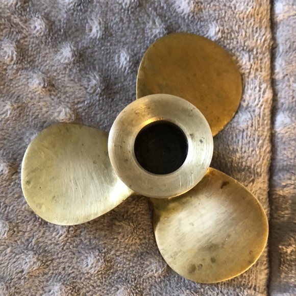 Vintage Heavy Solid Brass Boat Propeller Candle Holder. Excellent Condition.